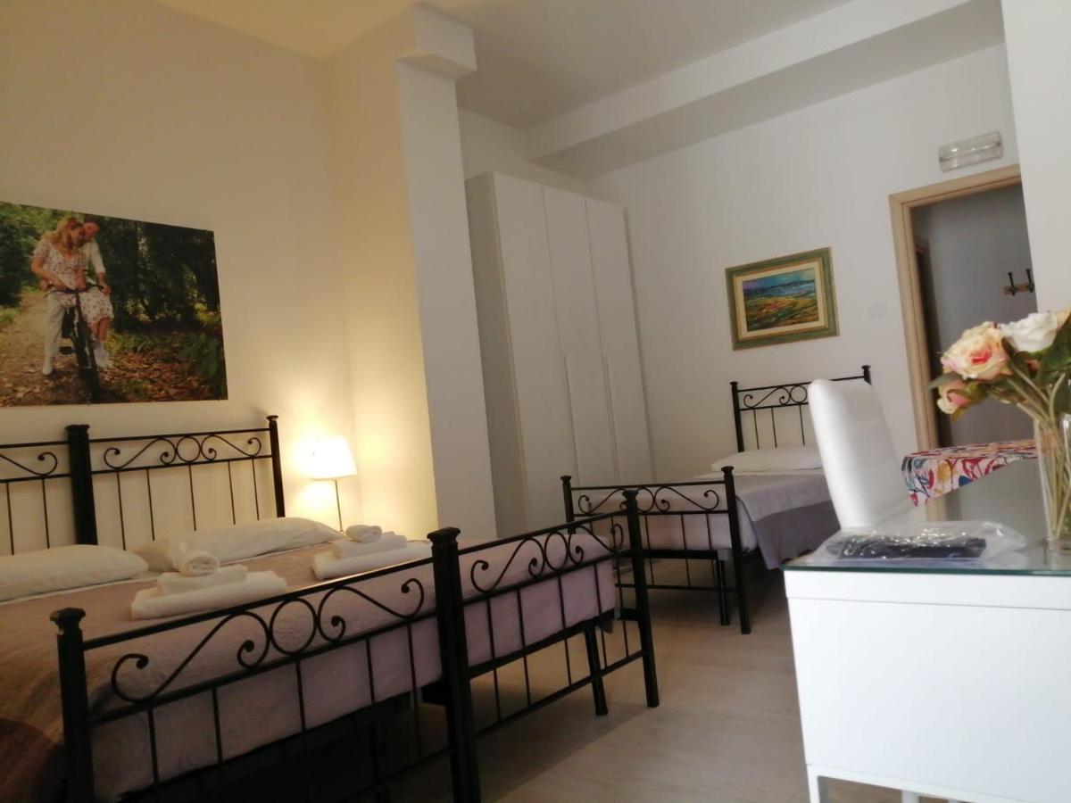 Dimora Santa Barbara Hotel Ferrara Ngoại thất bức ảnh